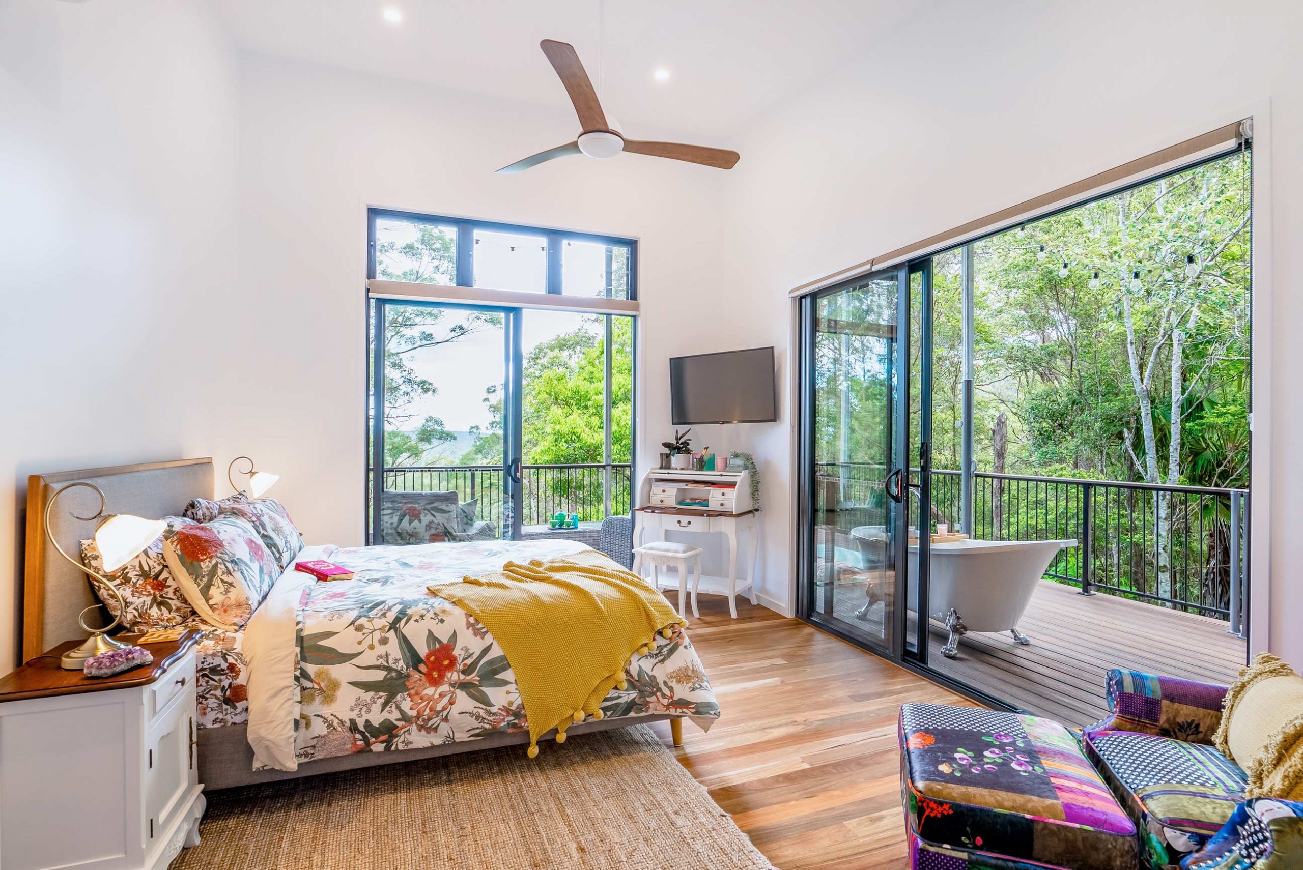 Airbnb-Treetops-Escape--02845